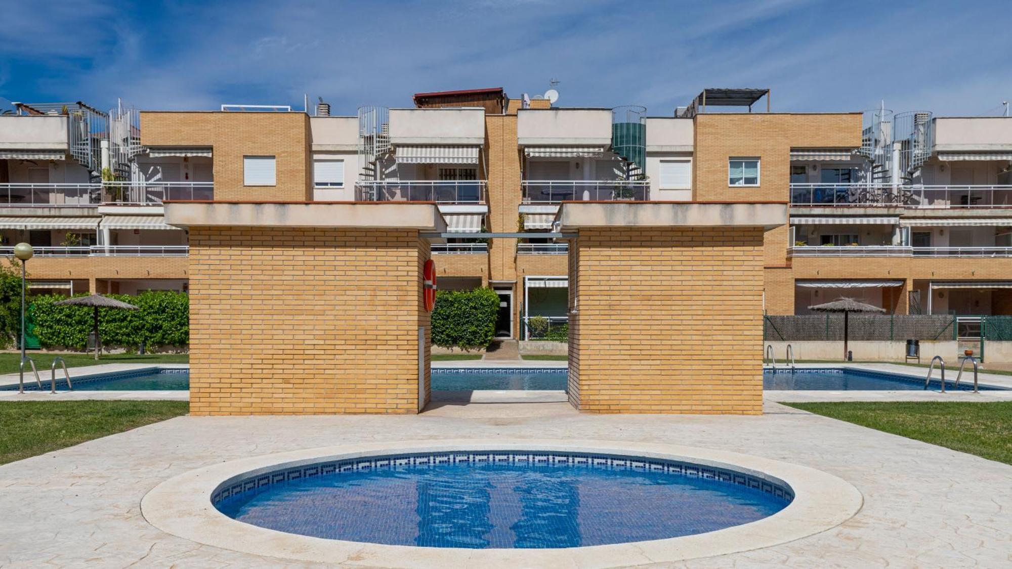 Cambrils Haven:2Br+2Bth+Wf+Pool Apartment Bagian luar foto