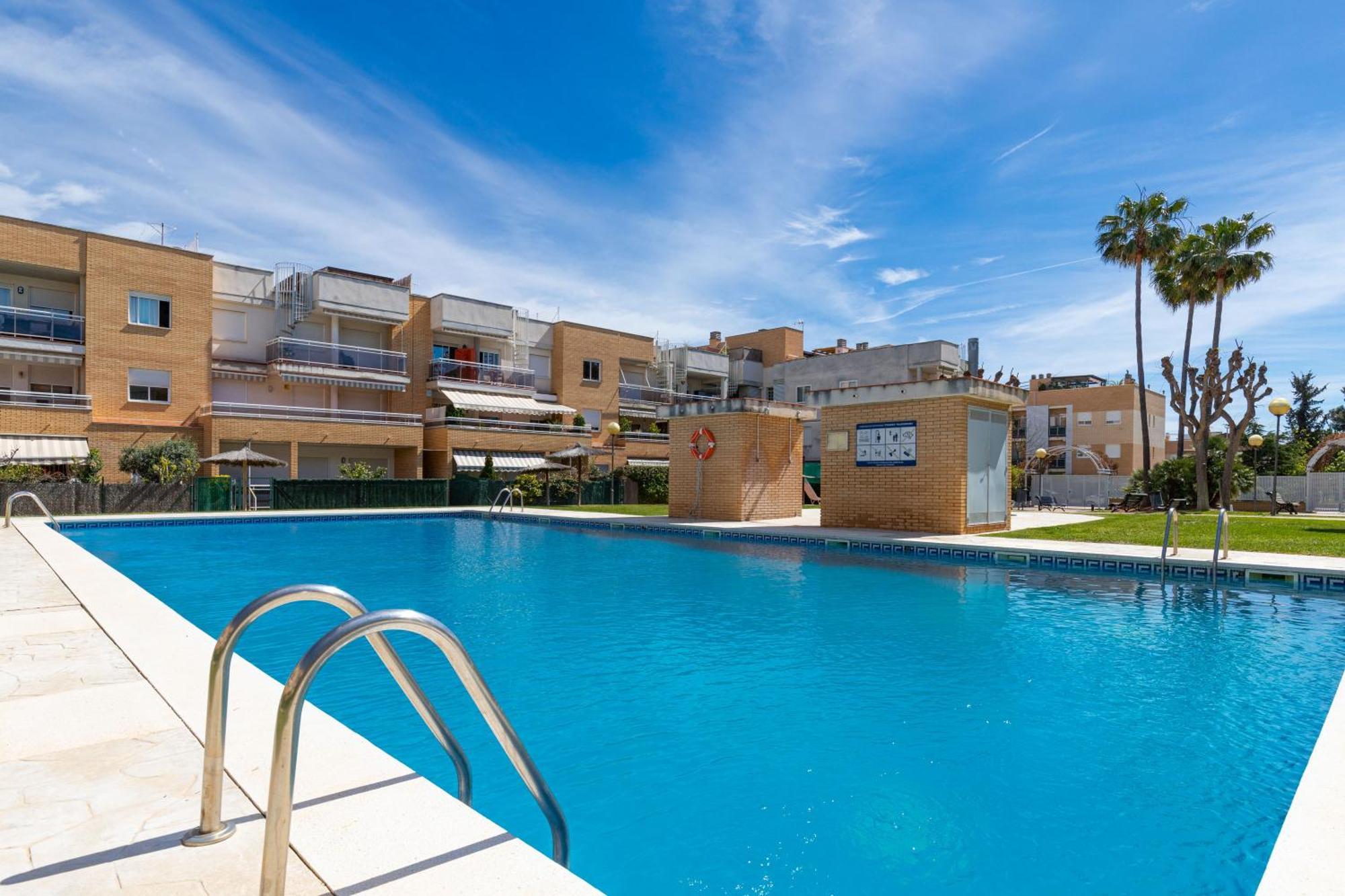 Cambrils Haven:2Br+2Bth+Wf+Pool Apartment Bagian luar foto