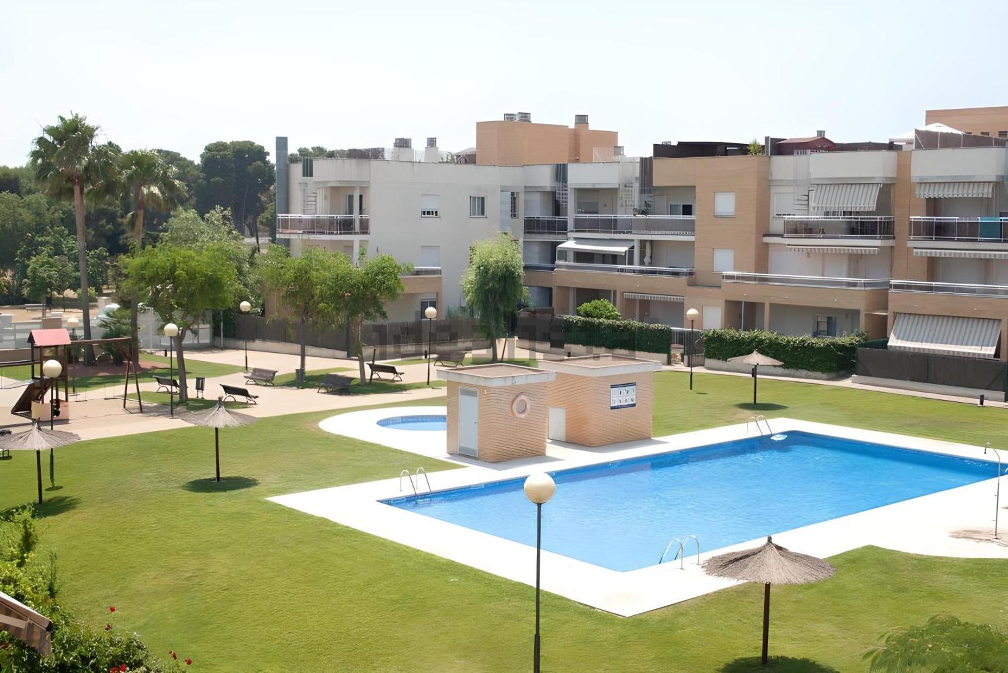Cambrils Haven:2Br+2Bth+Wf+Pool Apartment Bagian luar foto